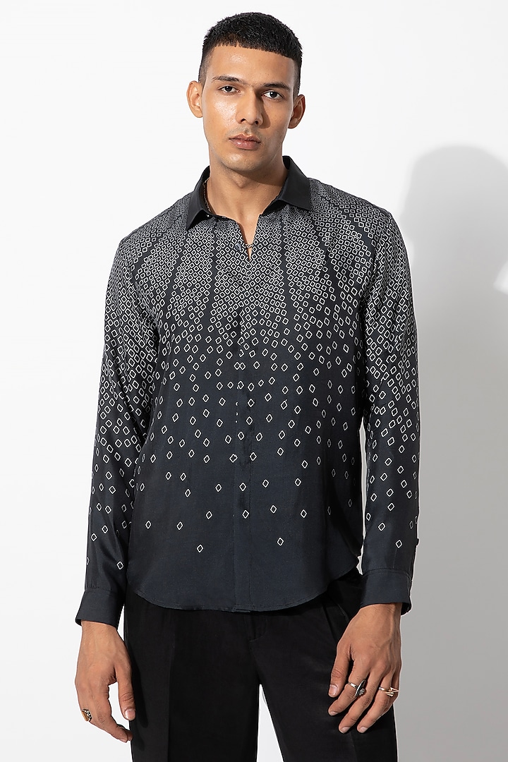 Black & Off-White Silk Digital Printed Shirt by Rohit Gandhi & Rahul Khanna at Pernia's Pop Up Shop