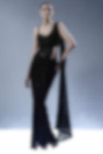 Black Tulle Sequins Embellished Pre-Stitched Bridal Saree Set by Rohit Gandhi & Rahul Khanna at Pernia's Pop Up Shop