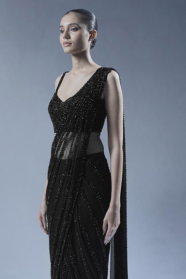 Black Tulle Sequins Embellished Pre-Stitched Bridal Saree Set by Rohit Gandhi & Rahul Khanna at Pernia's Pop Up Shop