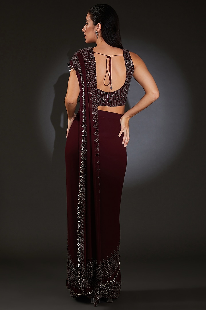 Red Georgette Embroidered Pre-Stitched Reception Saree Set by Rohit Gandhi & Rahul Khanna at Pernia's Pop Up Shop