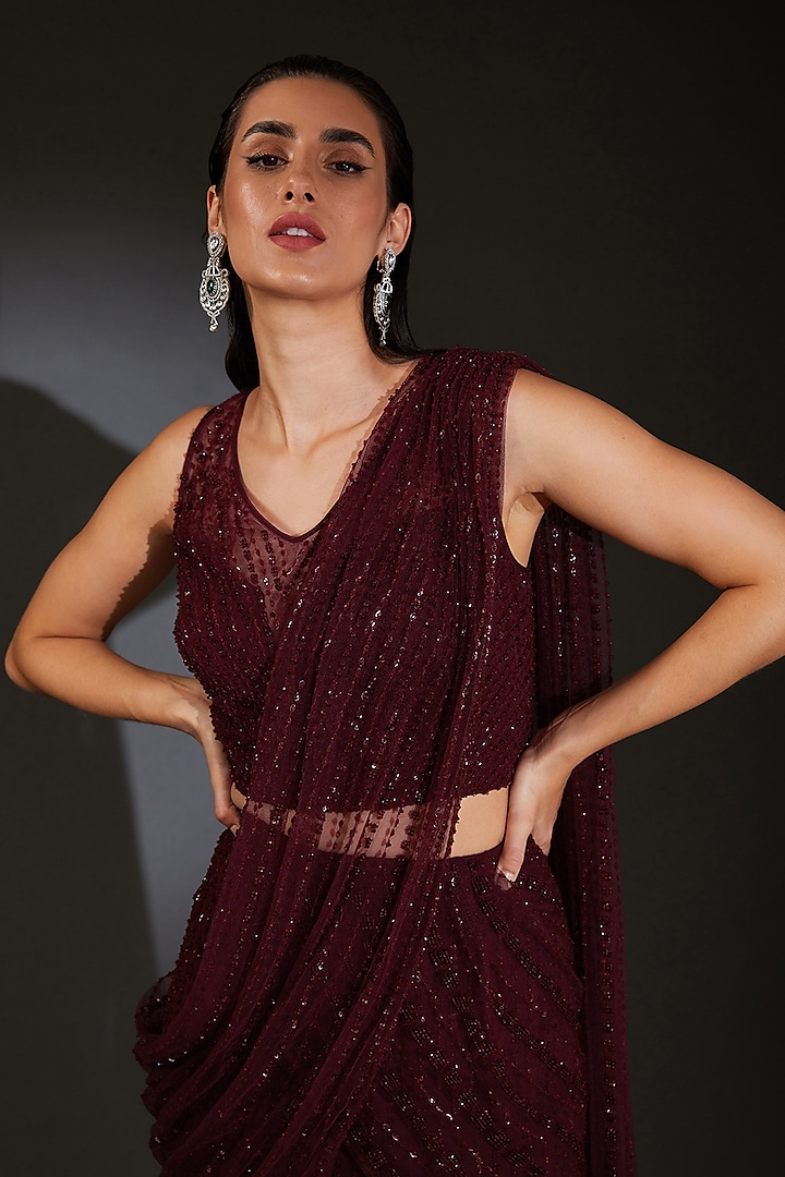 Maroon Tulle Embroidered Pre-Stitched Bridal Saree Set by Rohit Gandhi & Rahul Khanna at Pernia's Pop Up Shop