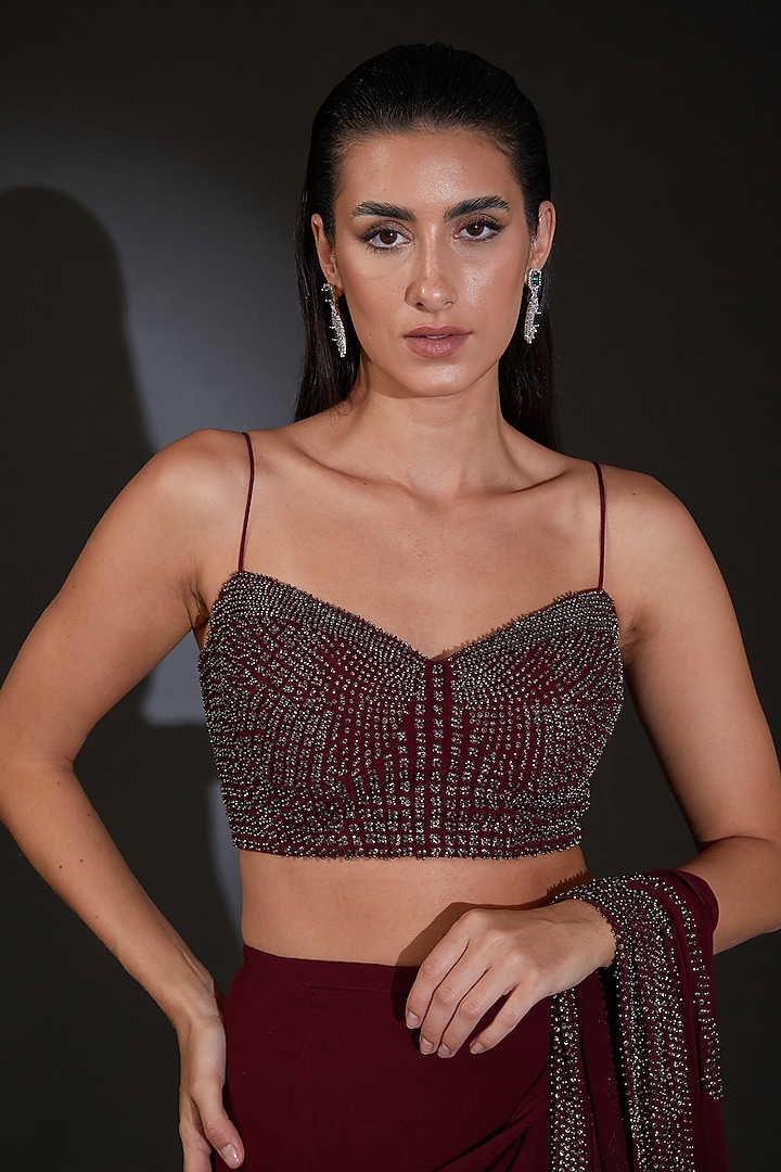 Barn Maroon Silk Georgette Embroidered Pre-Stitched Reception Saree Set by Rohit Gandhi & Rahul Khanna at Pernia's Pop Up Shop