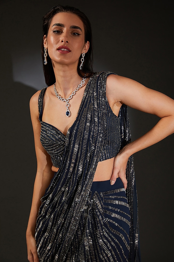 Black Silk Georgette Embroidered Bridal Saree Set by Rohit Gandhi & Rahul Khanna at Pernia's Pop Up Shop