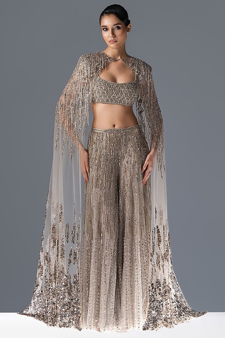 Dove Grey Tulle Embellished Cape Set by Rohit Gandhi & Rahul Khanna at Pernia's Pop Up Shop