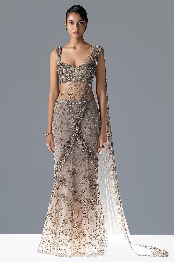 Dove Grey Tulle Crystal Motifs Embroidered Bridal Lehenga Saree Set by Rohit Gandhi & Rahul Khanna at Pernia's Pop Up Shop