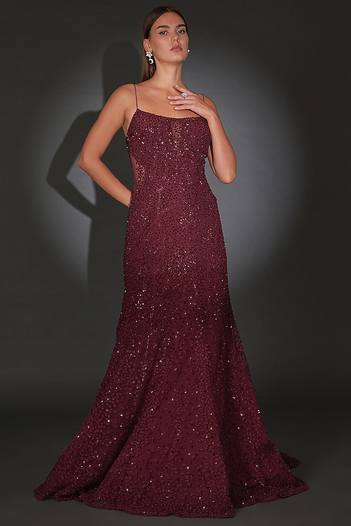 Maroon Tulle Embellished Bridal Gown by Rohit Gandhi & Rahul Khanna at Pernia's Pop Up Shop