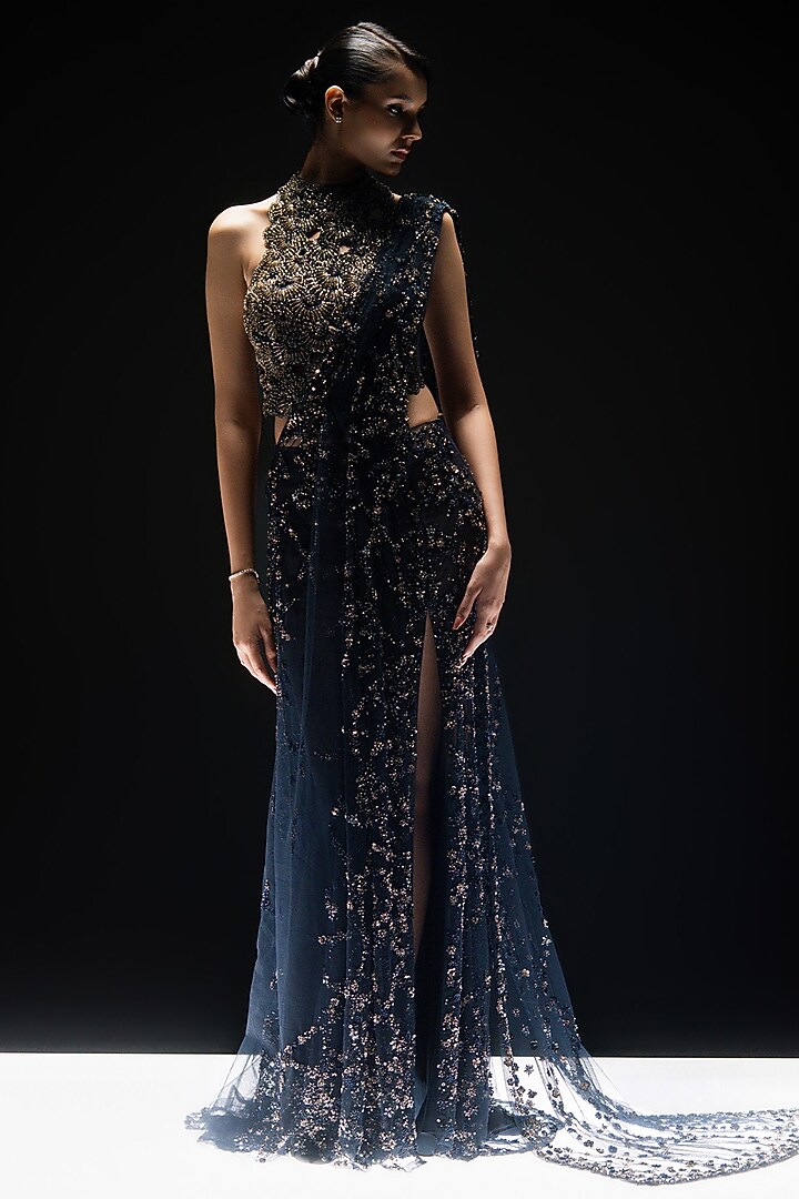 Navy Ombre Tulle Crystal Embroidered Draped Bridal Saree Set by Rohit Gandhi & Rahul Khanna at Pernia's Pop Up Shop