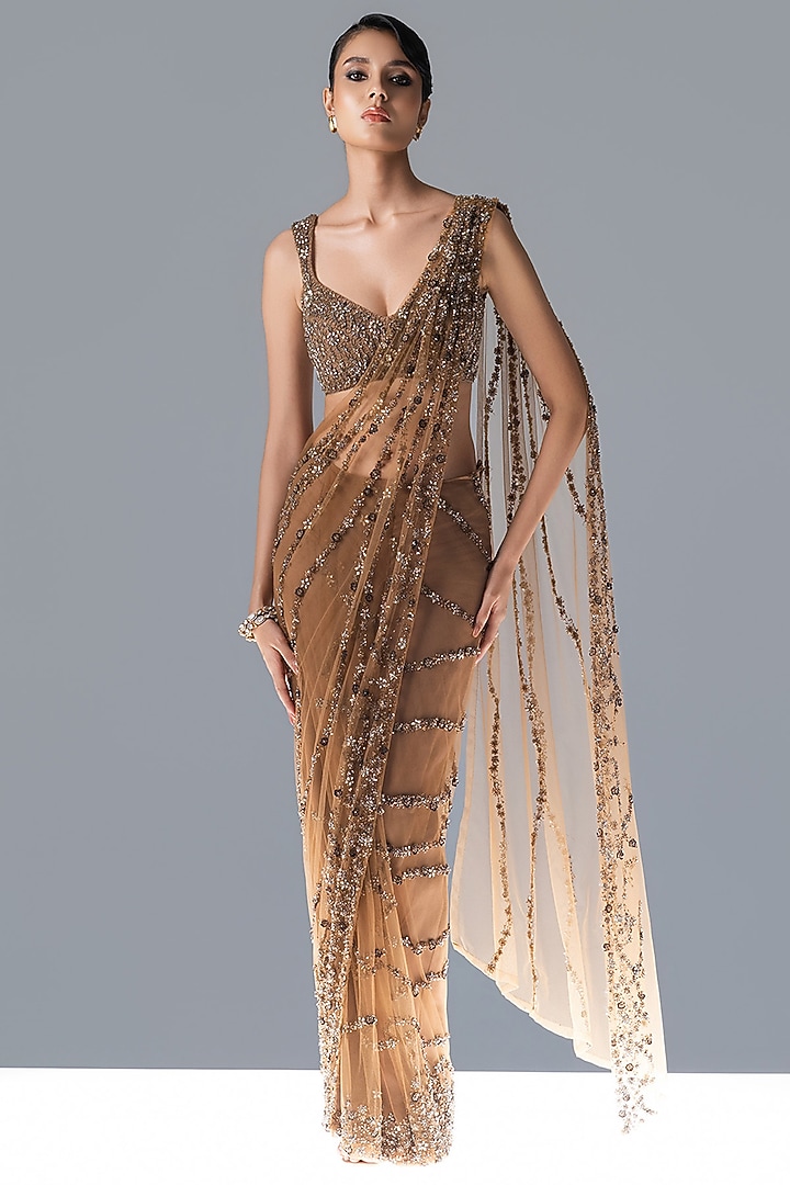 Gold Tulle Crystal Embroidered Bridal Saree Set by Rohit Gandhi & Rahul Khanna at Pernia's Pop Up Shop