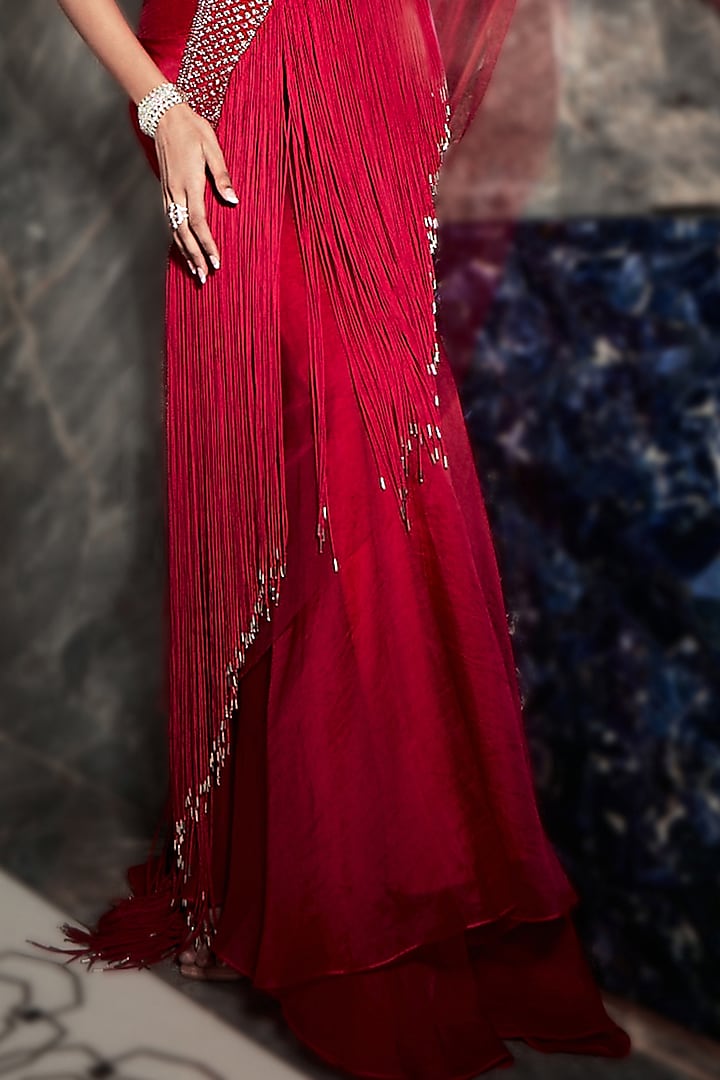 Topaz Pink Silk Organza Embellished Bridal Lehenga Set by Rohit Gandhi & Rahul Khanna at Pernia's Pop Up Shop
