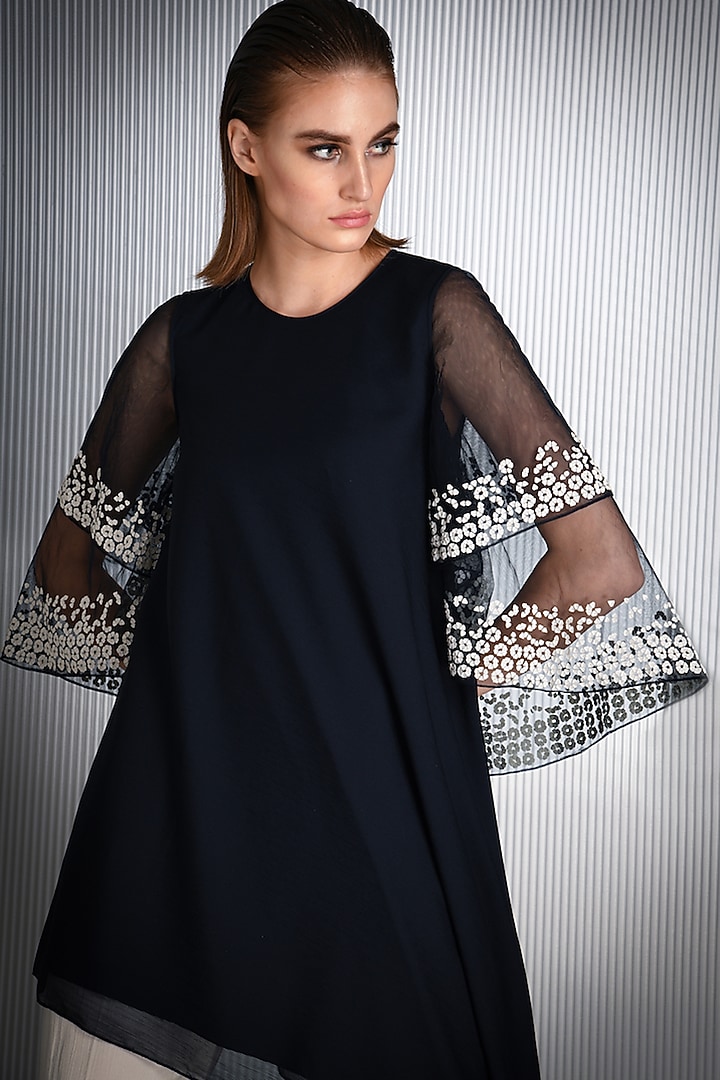 Black Top With Appliques Detailing by Rohit Gandhi & Rahul Khanna at Pernia's Pop Up Shop
