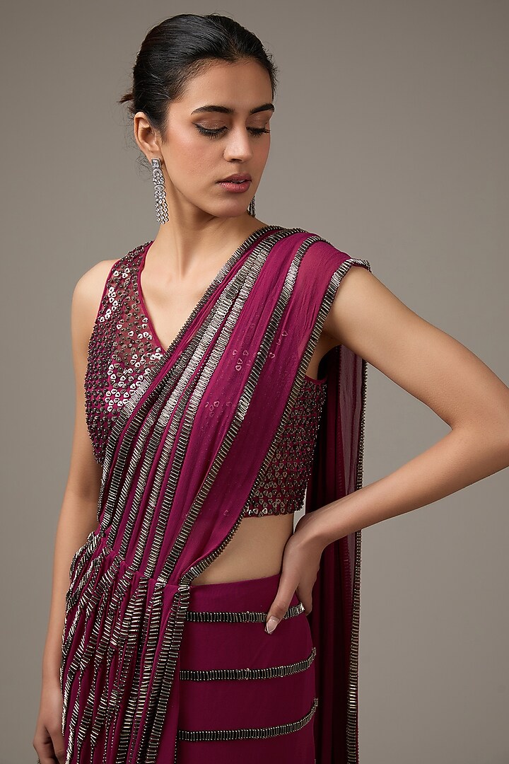 Vintage Coral Nylon Tulle Bead Embellished Draped Reception Saree Set by Rohit Gandhi & Rahul Khanna at Pernia's Pop Up Shop