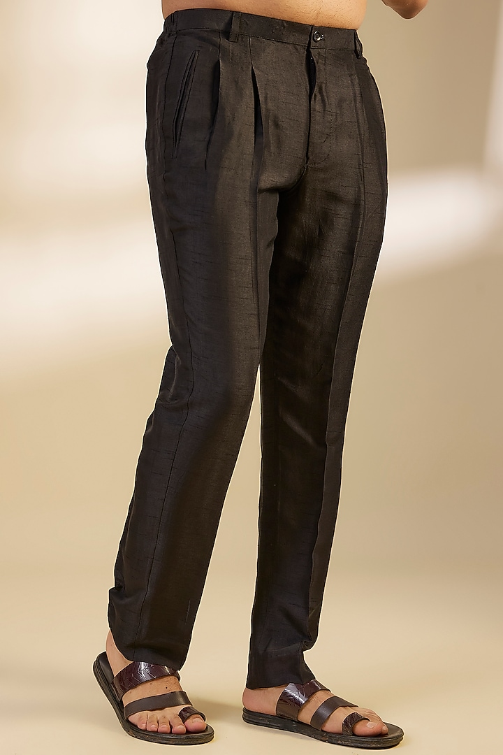 Black Cotton Embroidered Kurta Set by Rohit Gandhi & Rahul Khanna Men at Pernia's Pop Up Shop
