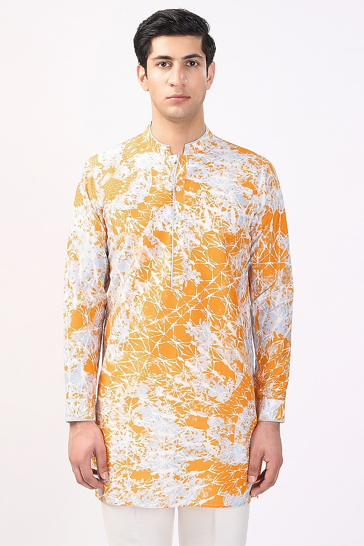 Orange Cotton Printed Kurta by Rohit Gandhi & Rahul Khanna Men at Pernia's Pop Up Shop