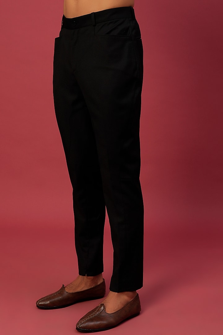 Black Embroidered Groom Bandhgala Jacket Set by Rohit Gandhi & Rahul Khanna Men at Pernia's Pop Up Shop