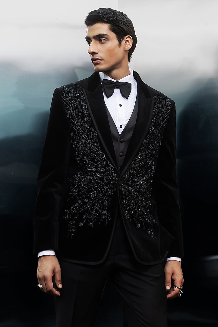 Black Velvet Bead Embroidered Tuxedo Set by Rohit Gandhi & Rahul Khanna Men at Pernia's Pop Up Shop