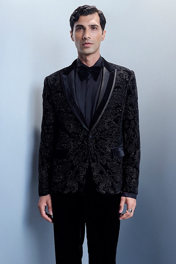Black Silk Velvet Bead Embellished Tuxedo Set by Rohit Gandhi & Rahul Khanna Men at Pernia's Pop Up Shop
