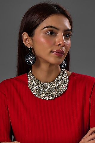 White Rhodium Finish Crystal & Pearl Necklace Set by Rhea