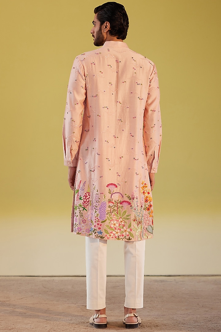 Pink Chanderi Embroidered Kurta Set by Rahul Mishra Men at Pernia's Pop Up Shop