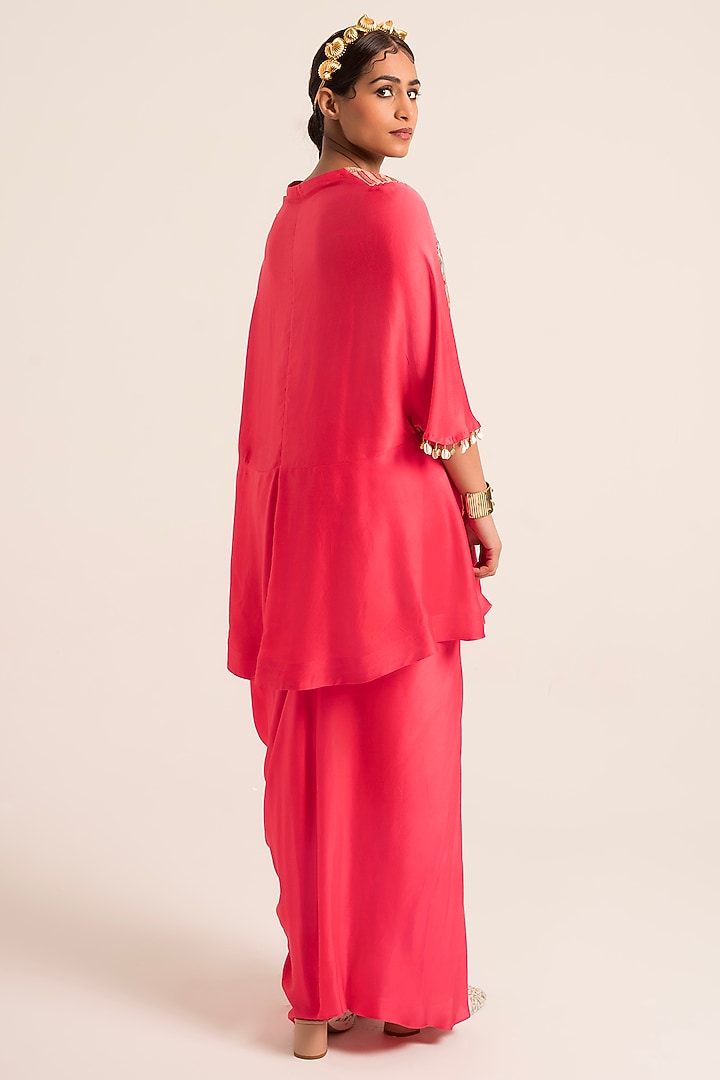 Pink Dola Silk & Satin Printed Kaftan Set by Ruhr India at Pernia's Pop Up Shop