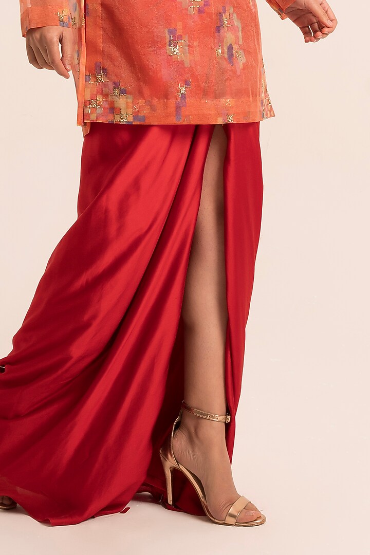 Red Organza & Tissue Moti Embroidered Kurta Set by Ruhr India at Pernia's Pop Up Shop