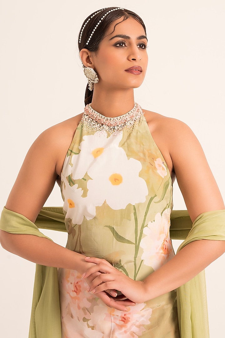 Green Crepe & Organza Pearl Embroidered Kurta Set by Ruhr India at Pernia's Pop Up Shop