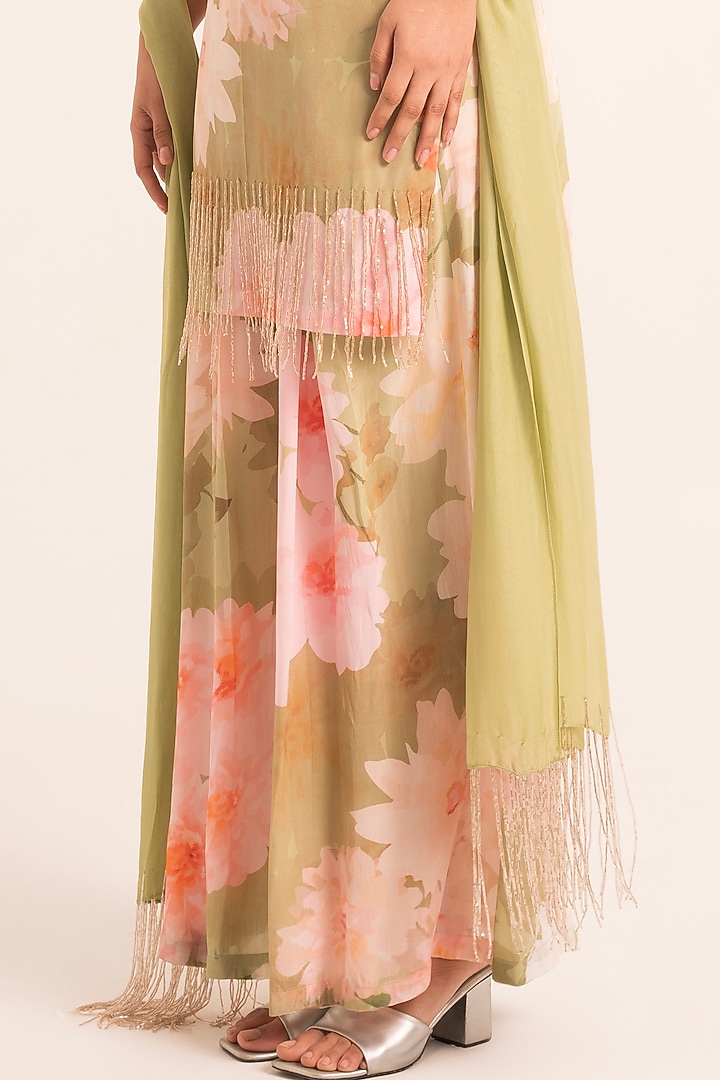 Green Crepe & Organza Pearl Embroidered Kurta Set by Ruhr India at Pernia's Pop Up Shop