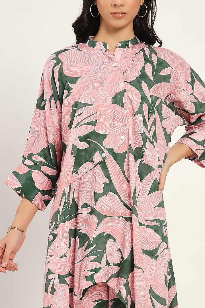 Multi-Colored Cotton Floral Printed Asymmetric Kurta Set by Ruhr India at Pernia's Pop Up Shop
