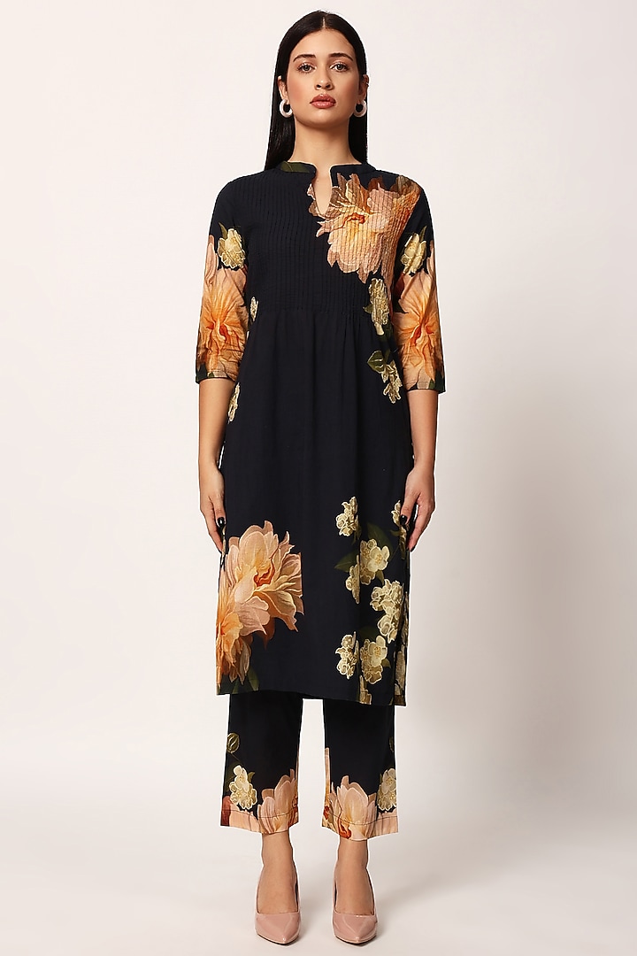 Black & Multi-Colored Cotton Floral Printed Kurta Set by RUHR INDIA at Pernia's Pop Up Shop