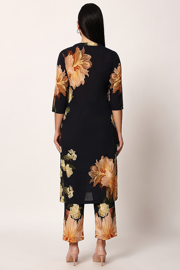 Black & Multi-Colored Cotton Floral Printed Kurta Set by RUHR INDIA at Pernia's Pop Up Shop