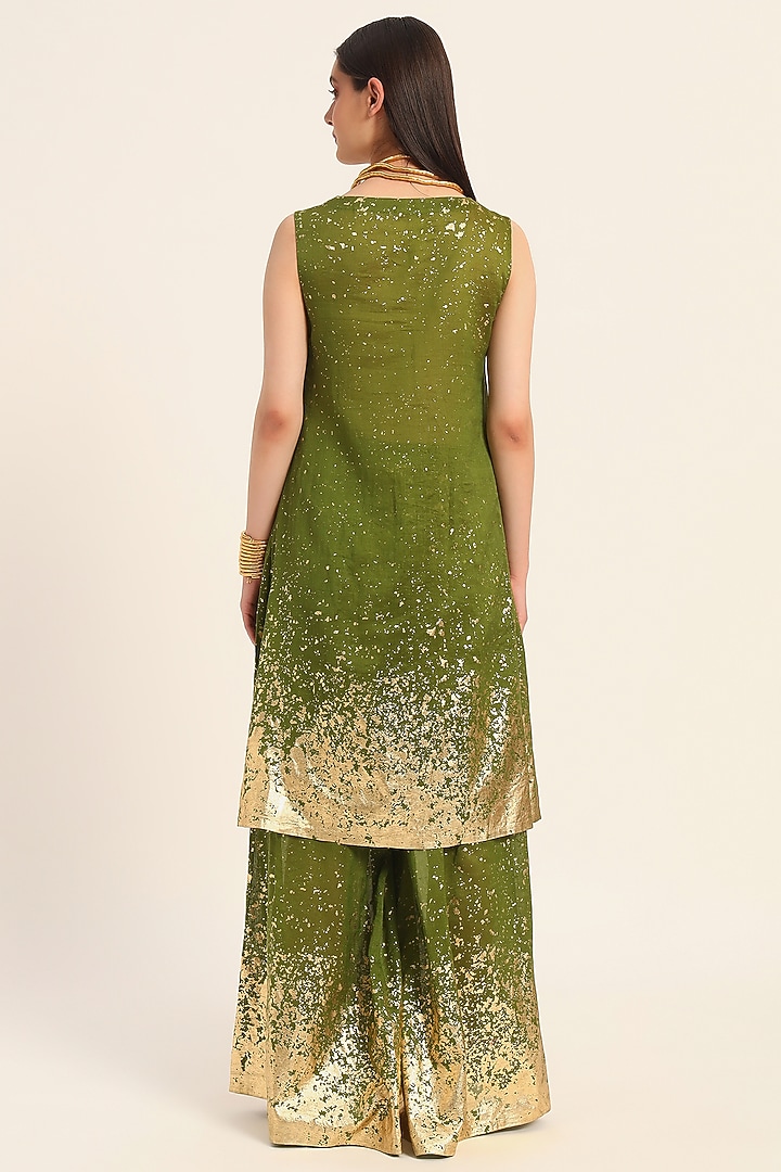 Green Silk Chanderi Foil Printed A-Line Kurta Set by RUHR INDIA at Pernia's Pop Up Shop