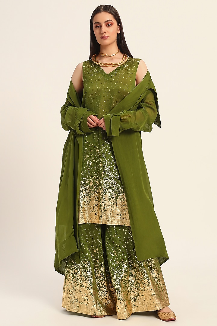 Green Organza Digital Printed Oversized Overcoat by RUHR INDIA at Pernia's Pop Up Shop