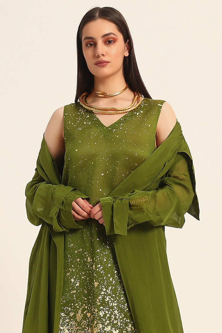 Green Organza Digital Printed Oversized Overcoat by RUHR INDIA at Pernia's Pop Up Shop