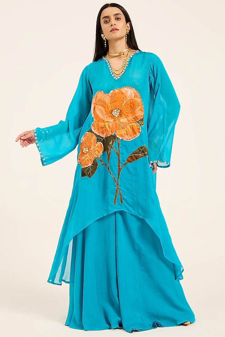 Firozi Blue Organza Hand Embroidered & Digital Printed Kurta Set by RUHR INDIA at Pernia's Pop Up Shop