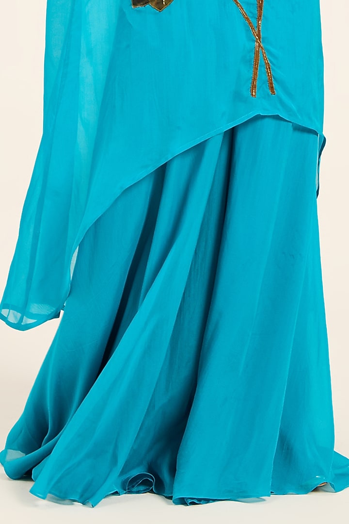 Firozi Blue Organza Hand Embroidered & Digital Printed Kurta Set by RUHR INDIA at Pernia's Pop Up Shop