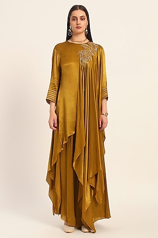 Ochre Yellow Satin Chiffon Hand Embroidered Draped Kurta Set by RUHR INDIA