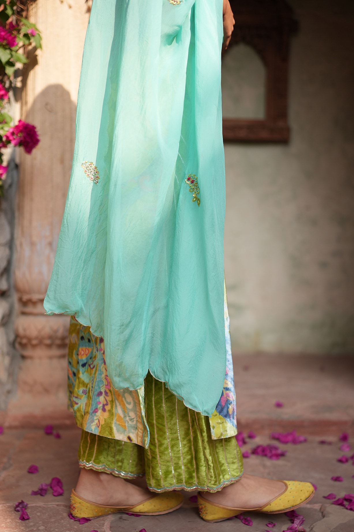Parrot Green Embroidered Kurta Set by RUHR INDIA at Pernia's Pop Up