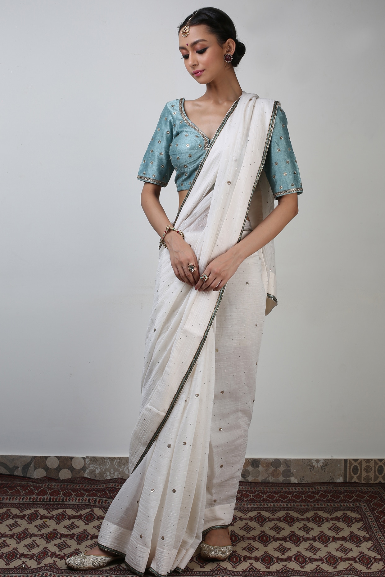 Buy Bansari Textiles Self Design Banarasi Jacquard, Pure Silk White Sarees  Online @ Best Price In India | Flipkart.com