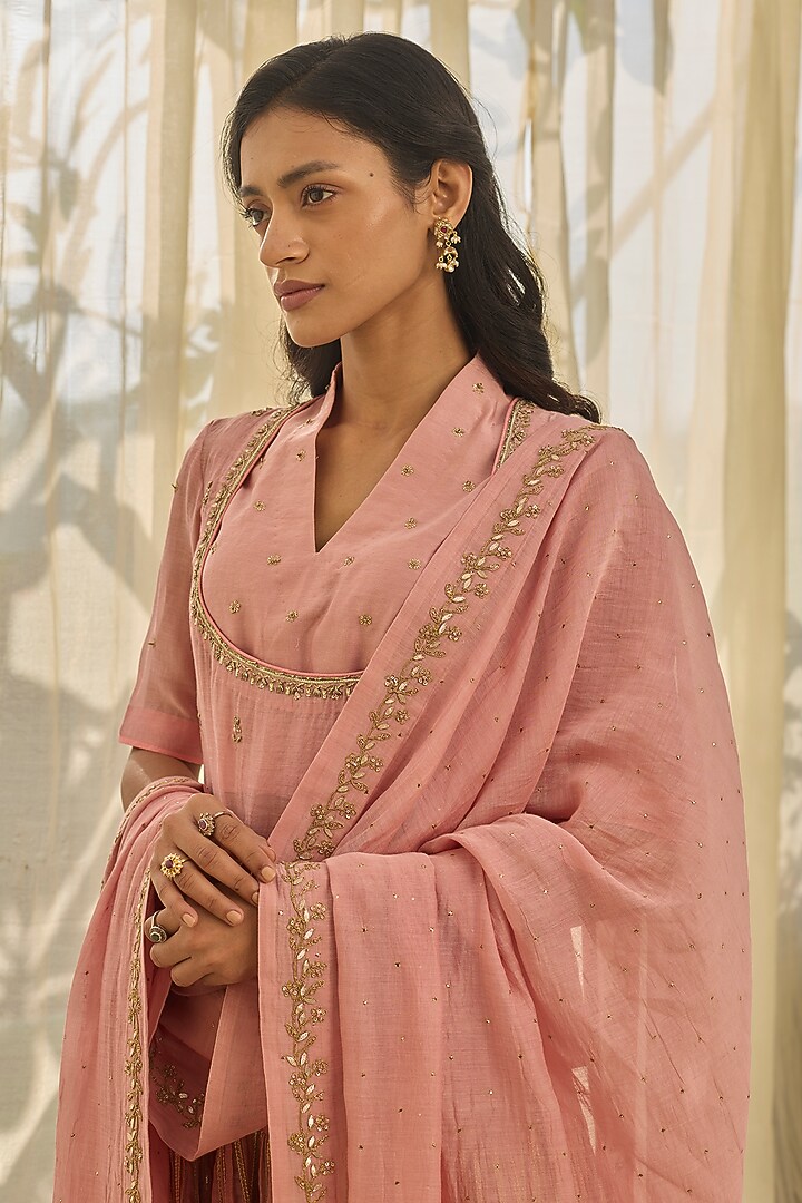 Soft Pink Mul Chanderi Silk Kurta Set by Rhua at Pernia's Pop Up Shop