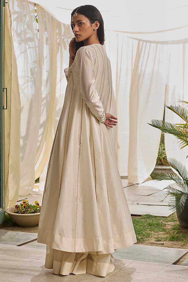 Moon White Chanderi Silk Wedding Anarkali Set by Rhua at Pernia's Pop Up Shop