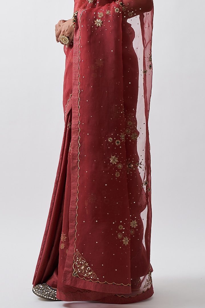 Deep Red Chanderi Wedding Saree Set by Rhua at Pernia's Pop Up Shop