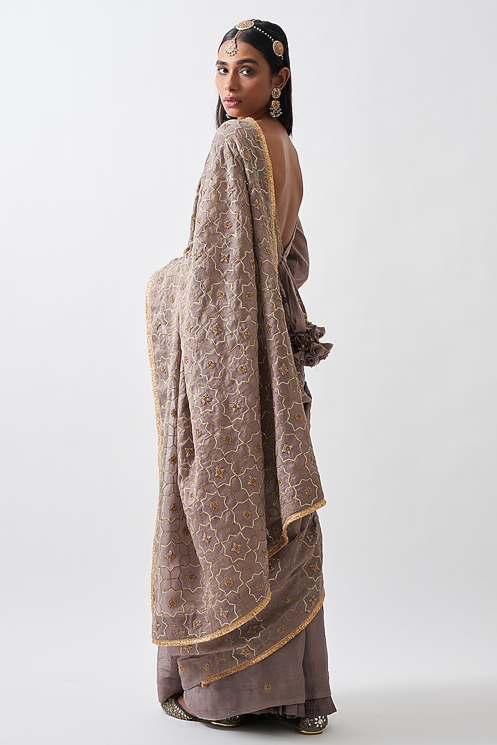 Mauve Tissue Chanderi Zardosi Embroiderd Wedding Saree Set by Rhua at Pernia's Pop Up Shop