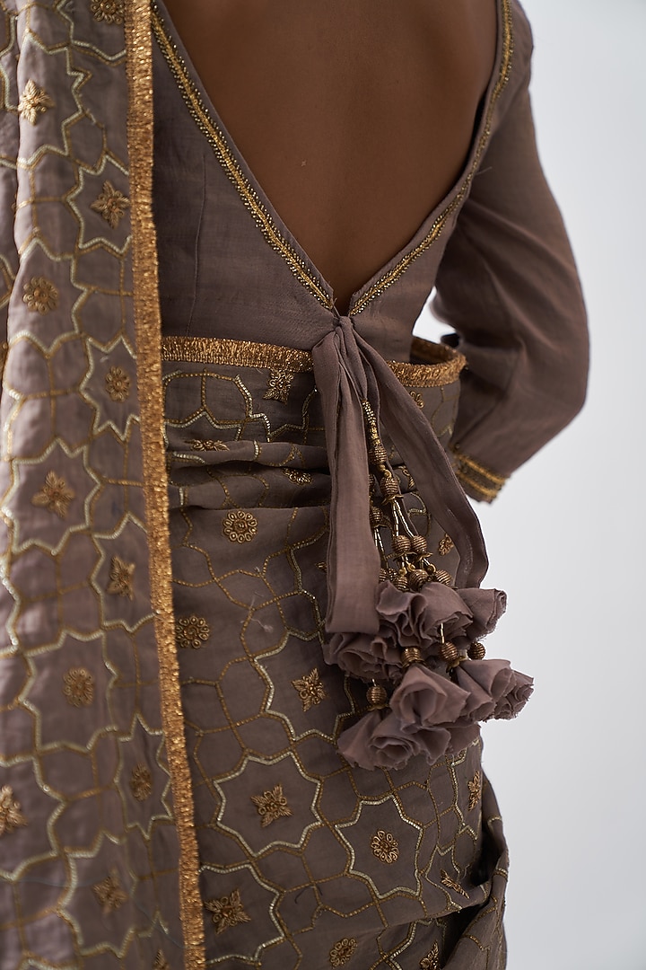 Mauve Tissue Chanderi Zardosi Embroiderd Wedding Saree Set by Rhua at Pernia's Pop Up Shop