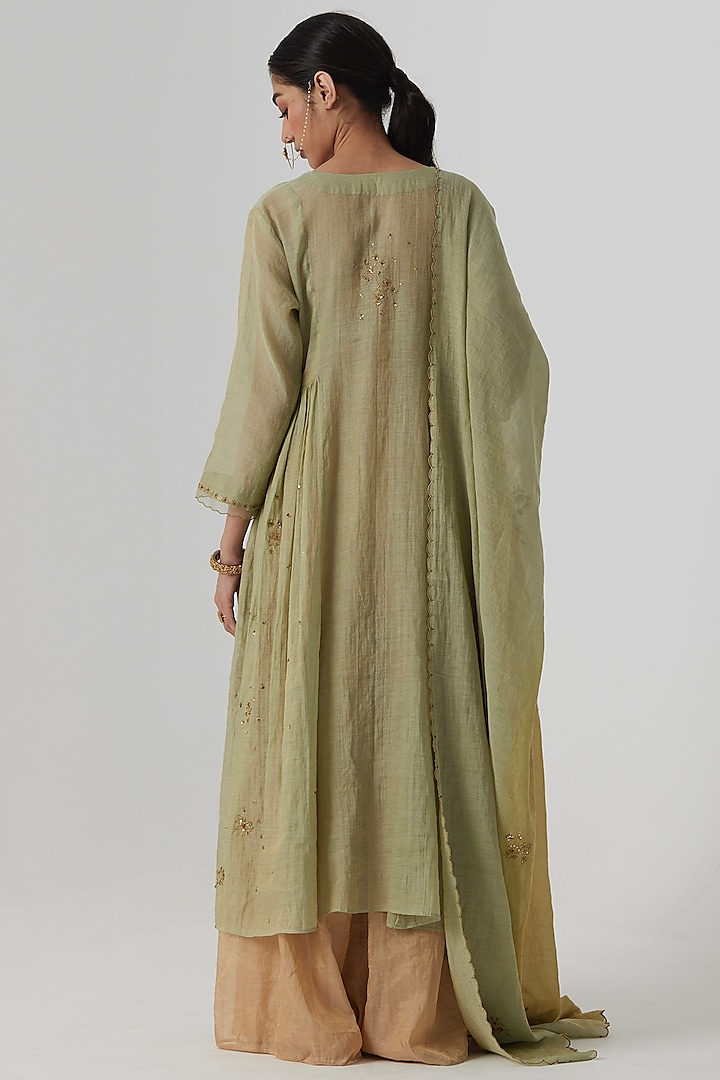 Pastel Green Tissue Chanderi Aari & Zardosi Embroidered Gathered Kurta Set by Rhua at Pernia's Pop Up Shop