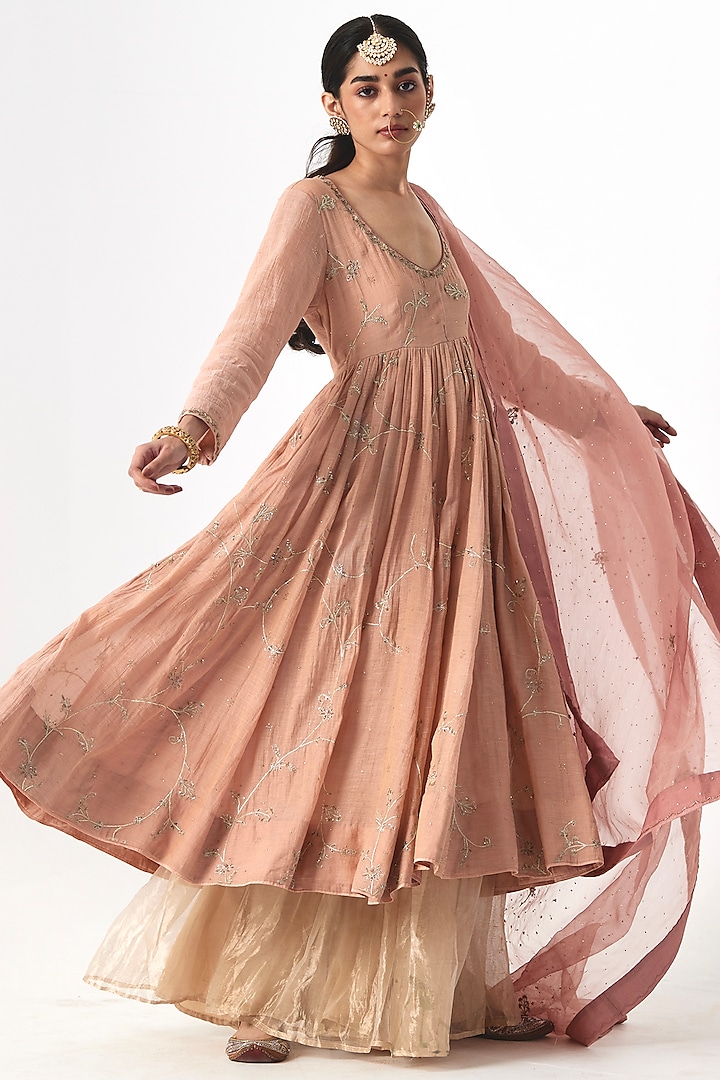 Pink Tissue Chanderi Aari & Zardosi Embroidered Anarkali Set by Rhua at Pernia's Pop Up Shop