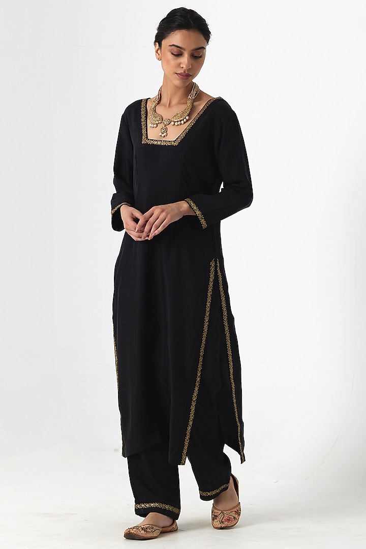 Black Pure Silk Aari & Zardosi Hand Embroidered Kurta Set by Rhua at Pernia's Pop Up Shop