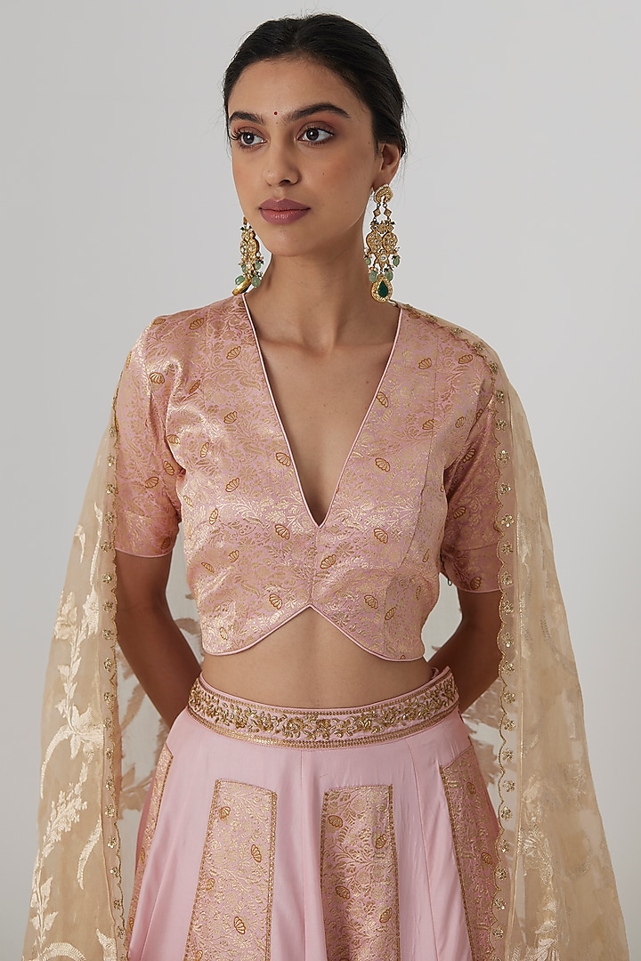 Pink Banarasi Silk Brocade Aari & Zardosi Hand Embroidered Wedding Lehenga Set by Rhua at Pernia's Pop Up Shop