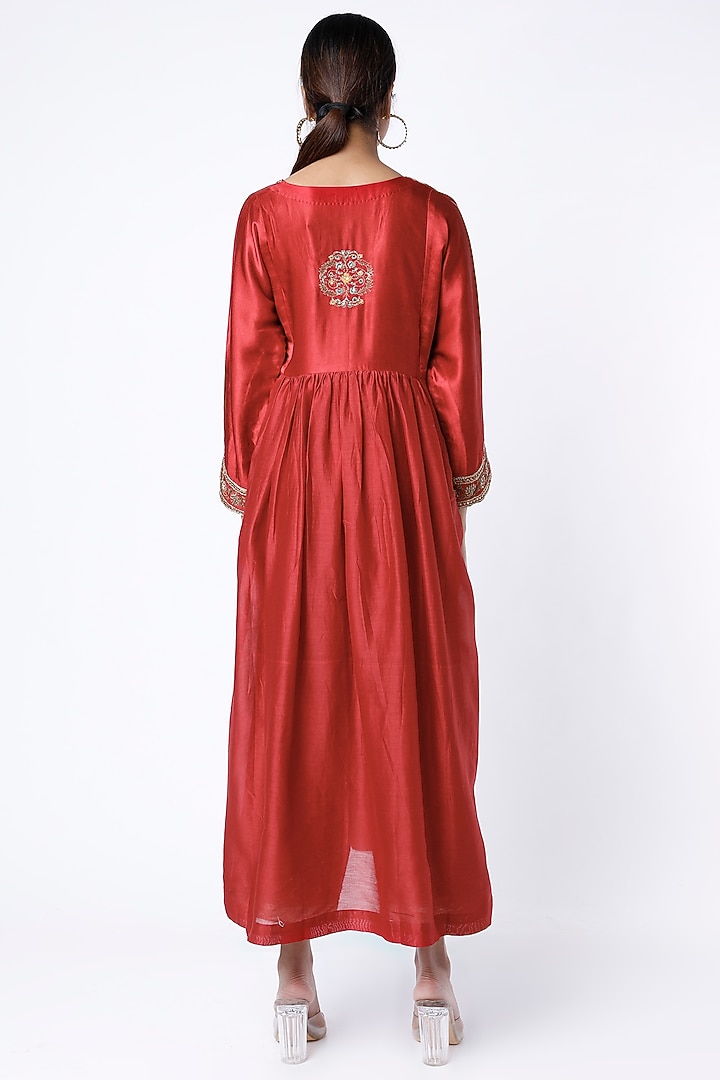 Deep Red Embroidered Kurta Set by Rhua at Pernia's Pop Up Shop