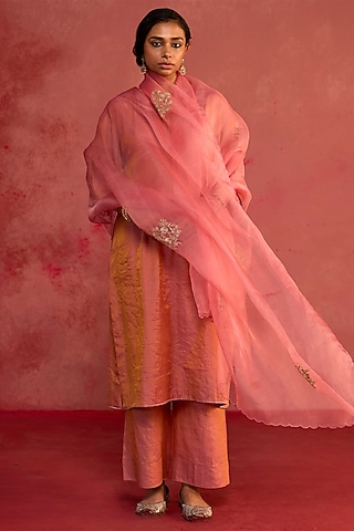 Pink Handwoven Banarasi Tissue Zardosi Embroidered Kurta Set by Rhua