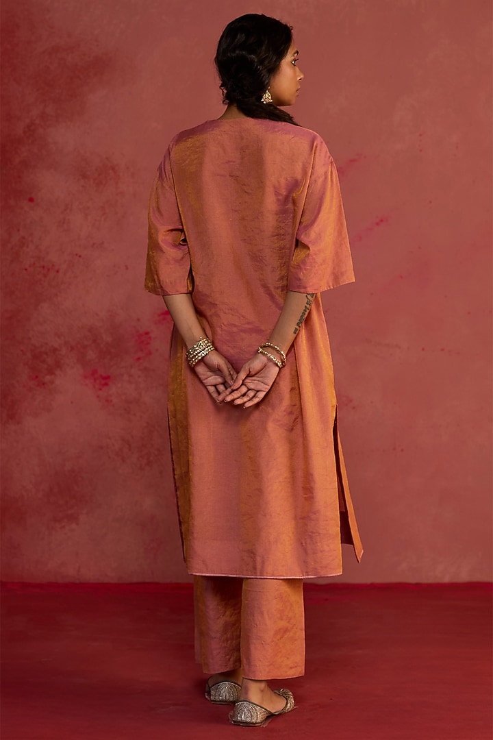 Pink Handwoven Banarasi Tissue Zardosi Embroidered Kurta Set by Rhua at Pernia's Pop Up Shop