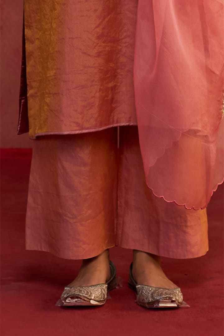 Pink Handwoven Banarasi Tissue Zardosi Embroidered Kurta Set by Rhua at Pernia's Pop Up Shop